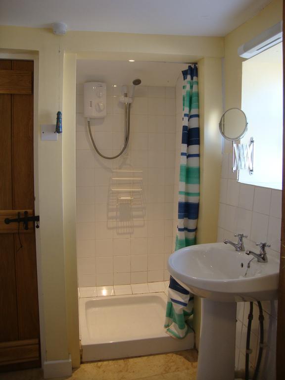 Ceiros Cottage Llangammarch Wells ภายนอก รูปภาพ