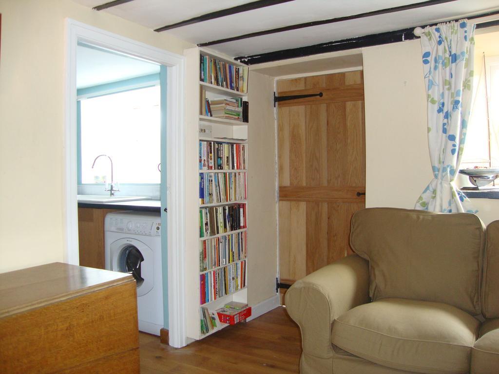 Ceiros Cottage Llangammarch Wells ภายนอก รูปภาพ
