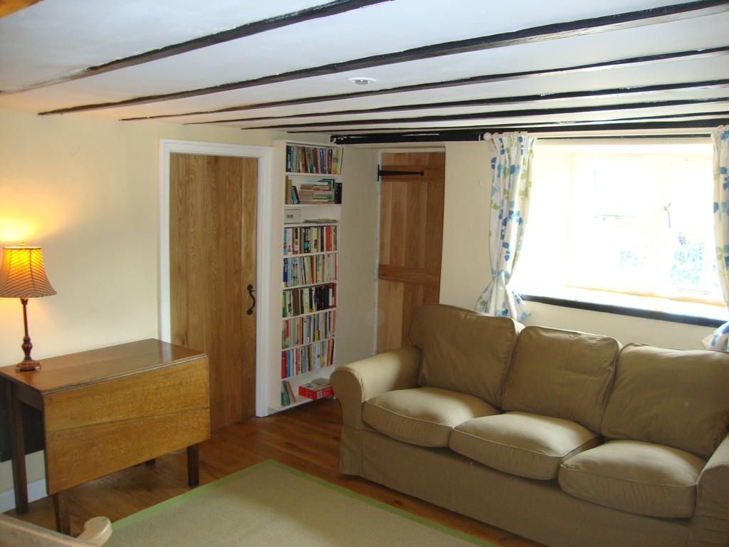 Ceiros Cottage Llangammarch Wells ภายนอก รูปภาพ